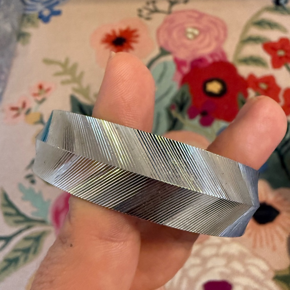 Vintage Silver Tone Textured Chevron Bangle Bracelet Geometric Mid Century Style